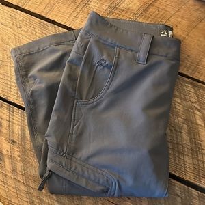 Alpine Design capris